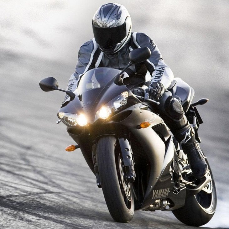 Motosiklet Kıyafet Seçimi Nasıl Olmalıdır?