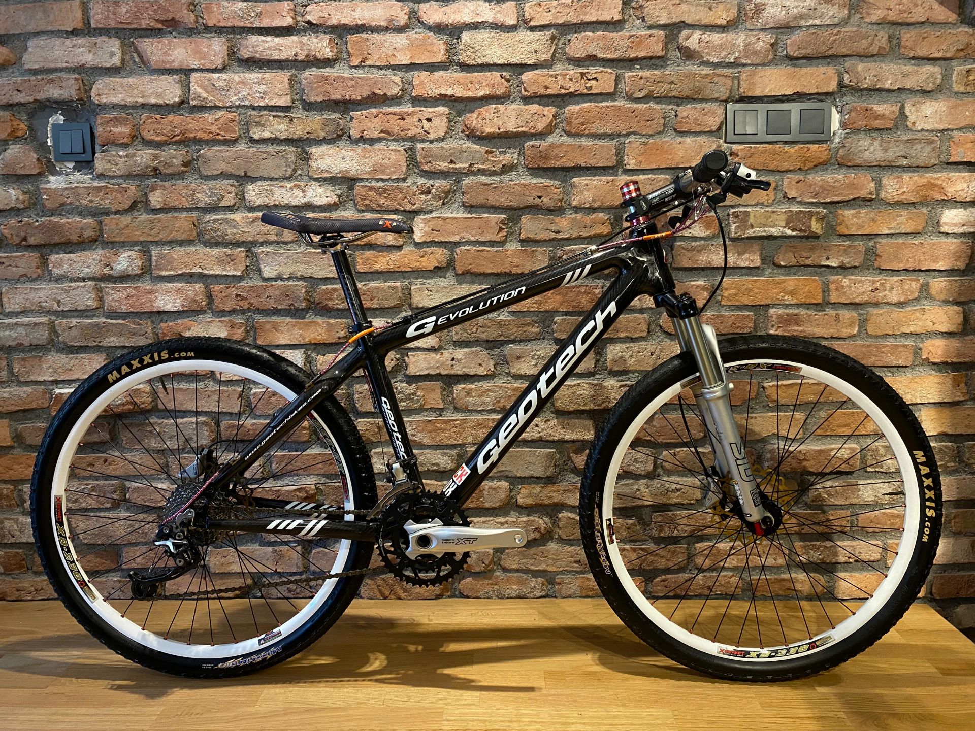 Geotech Evolution XTR-SID 26 jant Karbon Dağ Bisikleti